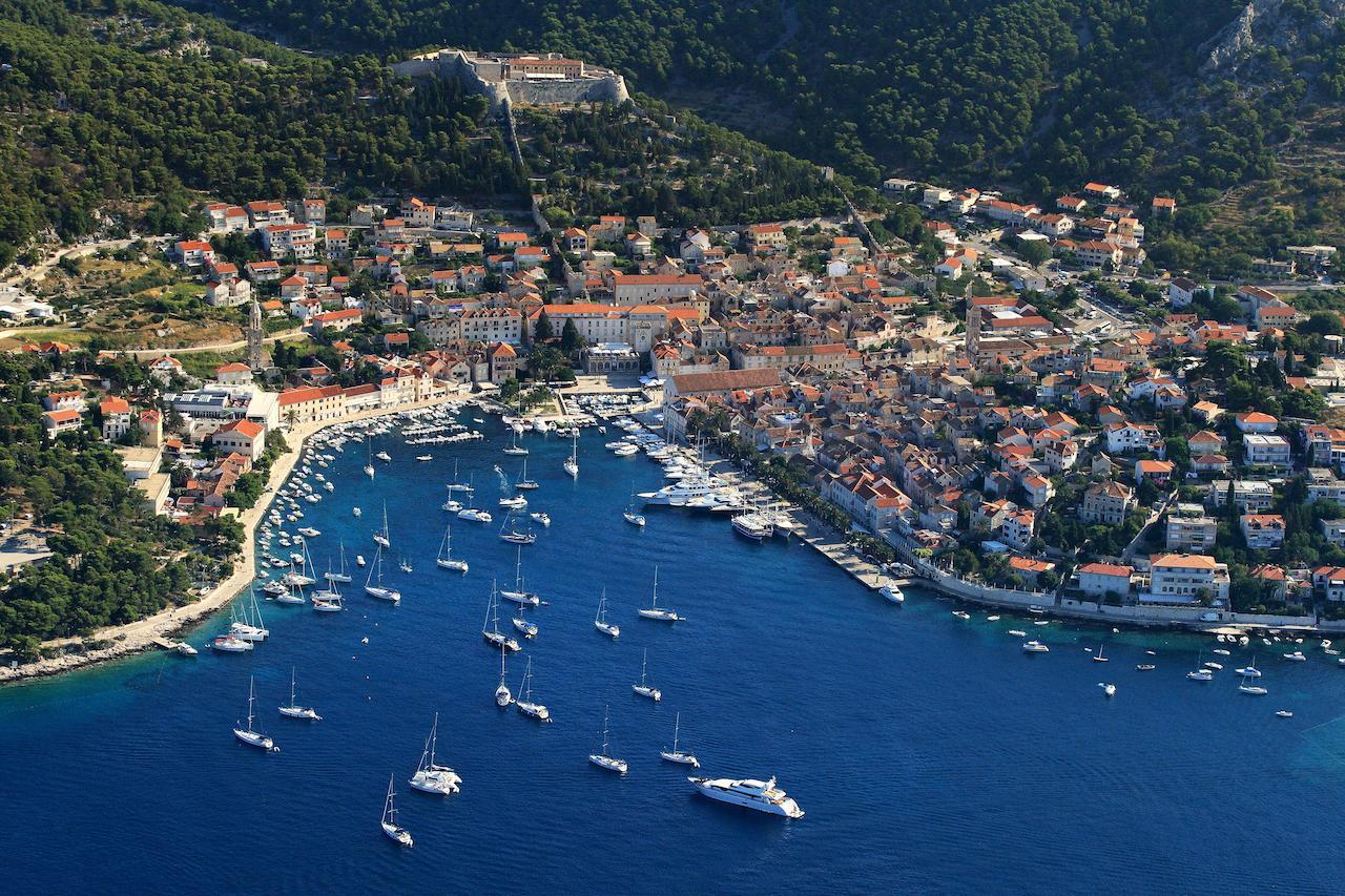 Hotel Sirena Hvar Hvar Town Eksteriør bilde
